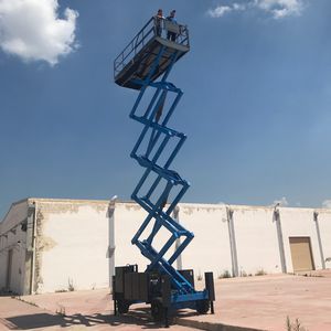 piattaforma elevatrice a forbice semovente