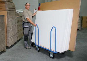 carrello in metallo