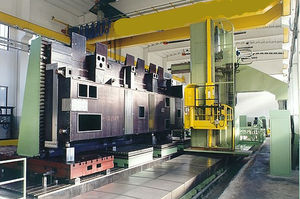 centro di alesatura e fresatura CNC