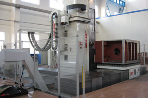 centro di alesatura e fresatura CNC