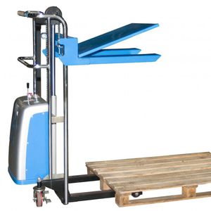 accatastatore semielettrico