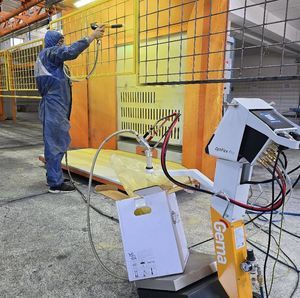 cabina di verniciatura a polvere aperta