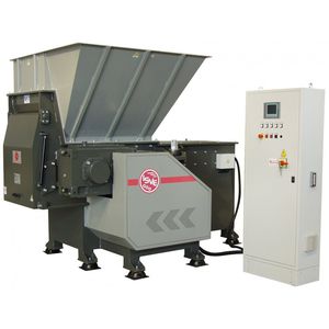 trituratore per legno / per cartone / di pneumatici / monoalbero
