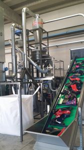separatore ad aria / per rifiuti / per l'industria del riciclaggio