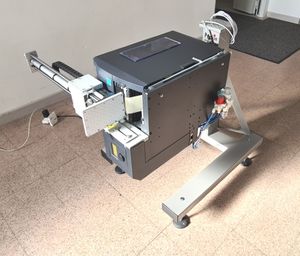 stampante-applicatore di etichette autoadesive