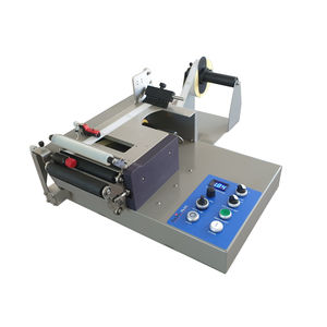 macchina di etichettatura semiautomatica