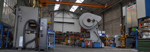 imbutitura di metallo / per applicazioni automotive / per il settore ferroviario / per l'aeronautica