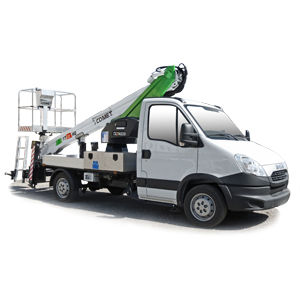 piattaforma telescopica montata su camion