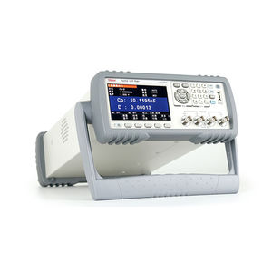 Misuratore LCR benchtop 1