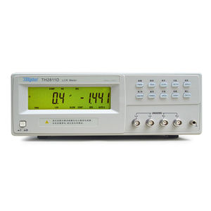 Misuratore LCR benchtop 1