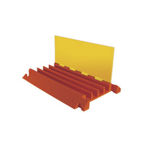 protezione per cavi per il passaggio di veicoli 1