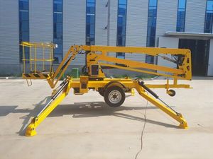 piattaforma articolata trainabile