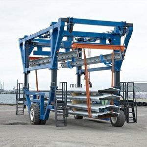 carro cavaliere per container