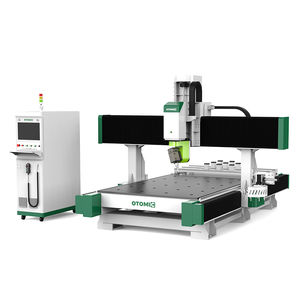 centro di lavoro CNC 5 assi