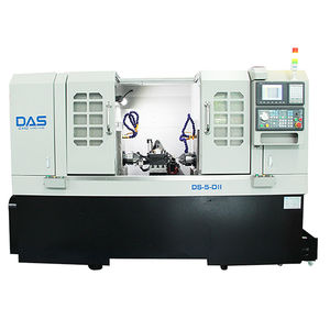 centro di tornitura CNC
