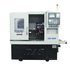 macchina di tornitura CNC