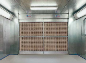 cabina di verniciatura aperta