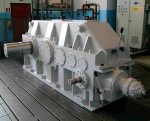 riduttore con coppia spiroconica 1