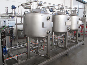 unità cleaning-in-place per l'industria agroalimentare