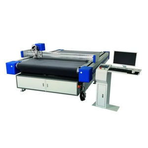 macchina da taglio CNC