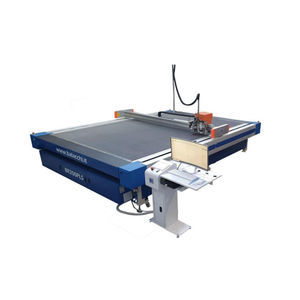 plotter da taglio per materiale tessile