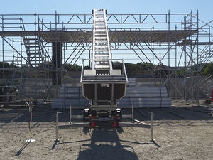 montacarichi elettrico