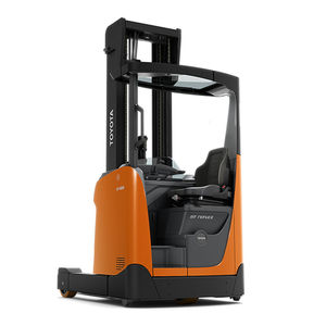 carrello elevatore retrattile elettrico