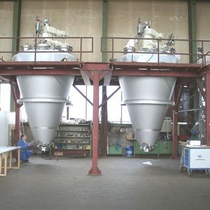 essiccatore sottovuoto / continuo / cleaning-in-place CIP / conico a vite