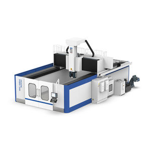 centro di lavoro CNC 5 assi