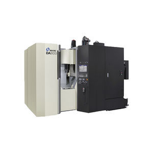centro di lavoro CNC 5 assi