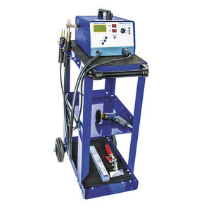 sistema di riparazione per carrozzeria su carrello