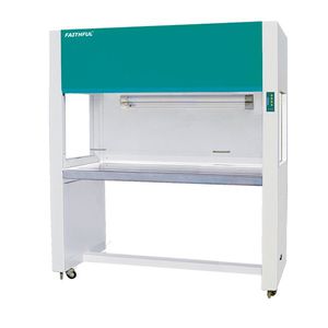 postazione di sicurezza a flusso laminare verticale 1