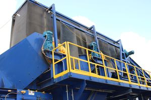 trasportatore a nastro magnetico