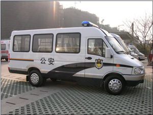 carro attrezzi con motore diesel