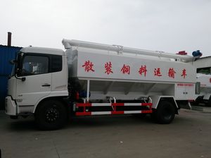 camion cisterna per polverulenti e granulati