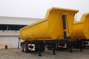 semirimorchio porta-attrezzi