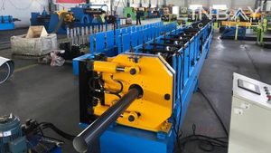 profilatrice per tubi metallici