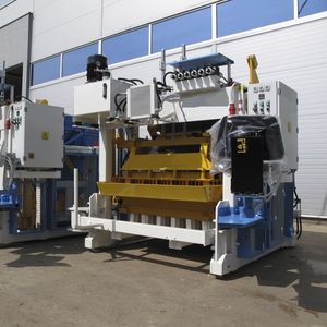 blocchiera per manufatti in calcestruzzo