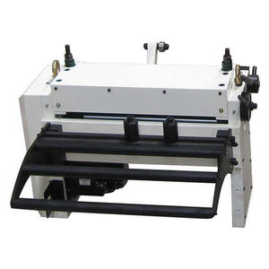 alimentatore ad azione meccanica