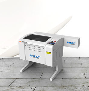 macchina di taglio e incisione laser CO2 1
