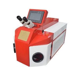 macchina saldatrice laser