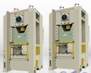 pressa controllata da PLC