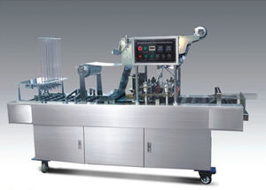 riempitrice-opercolatrice automatico