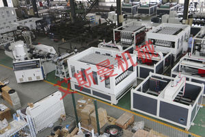 linea di produzione di tegole in PVC