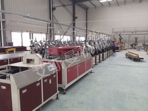 linea di produzione per profilati
