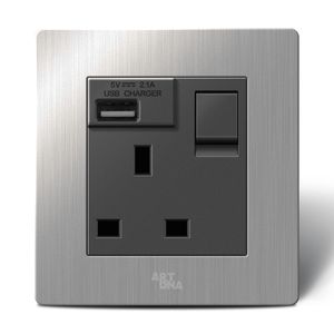 presa elettrica a muro