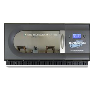 incubatore agitatore da laboratorio / a convezione naturale / refrigerato / programmabile