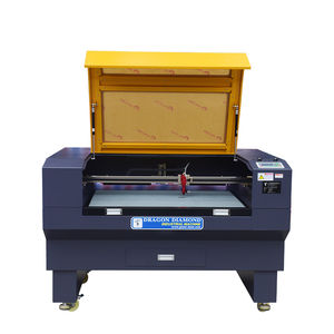 macchina da taglio laser CO2