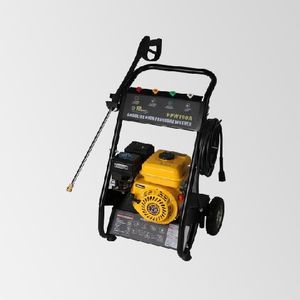 idropulitrice con motore a combustione