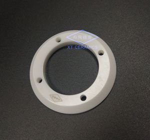 flangia in ceramica